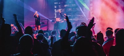 线上体育竞猜与趣味投票活动界面